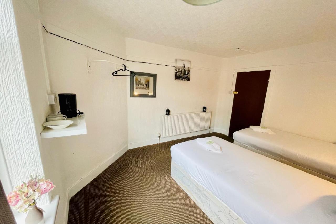 Oyo The Sun Hotel Skegness Extérieur photo